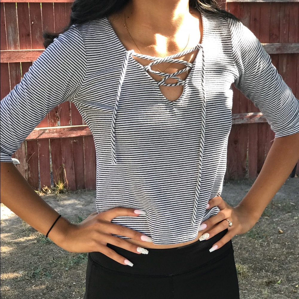 Cropped top